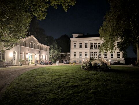 Gemütliches Beisammensein am Freitag Abend
